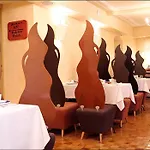 Hotel Royale Montsouris 3*