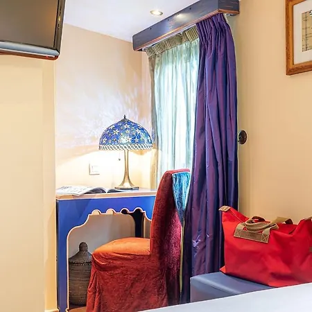 Hotel Royale Montsouris 3*