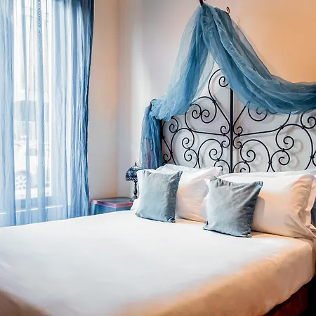 Hotel Royale Montsouris