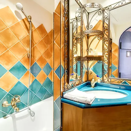 Hotel Royale Montsouris Parigi