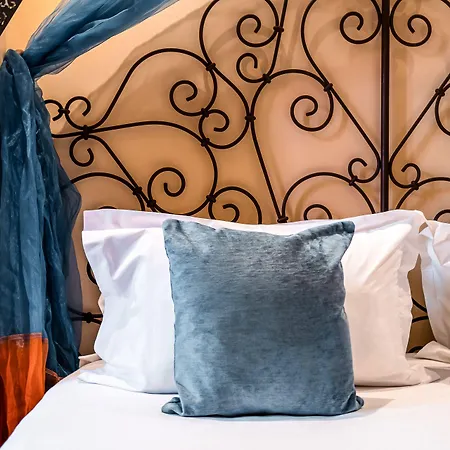 Royale Montsouris Hotel 3*