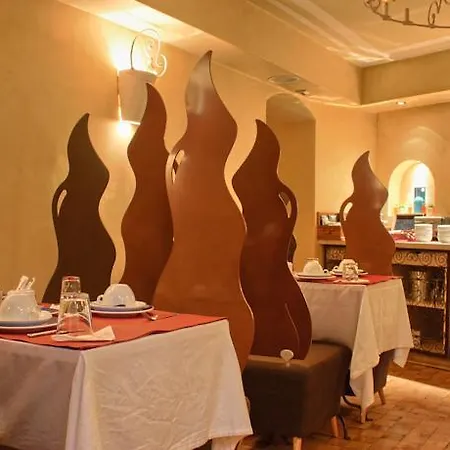 Royale Montsouris 3* Párizs
