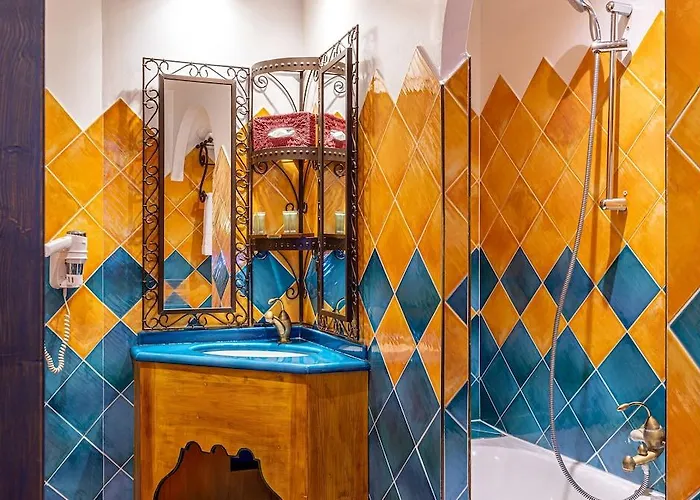 Hotel Royale Montsouris 3*