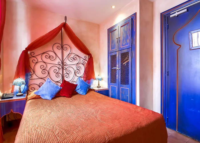 Royale Montsouris Hotel 3*