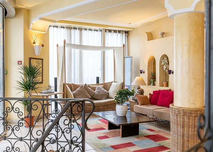 Royale Montsouris Hotel 3*