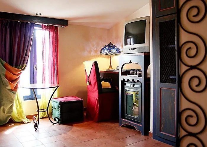 Hotel Royale Montsouris 3*