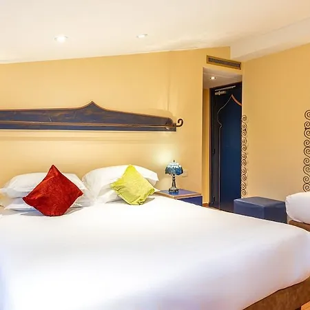 Royale Montsouris Hotel París