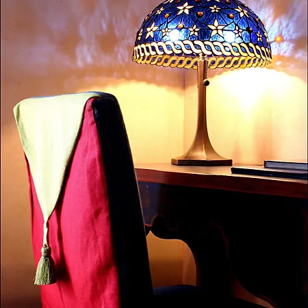 Royale Montsouris Hotel París