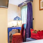 Hotel Royale Montsouris 3*