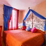 Hotel Royale Montsouris 3*