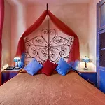 Hotel Royale Montsouris 3*