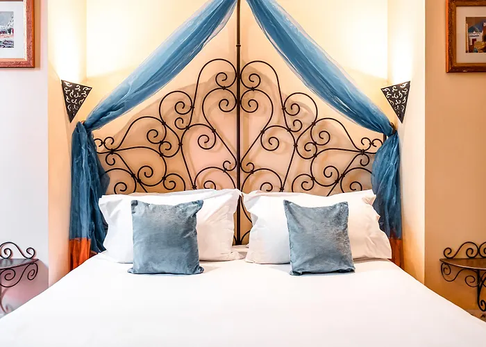 Royale Montsouris Hotel 3*